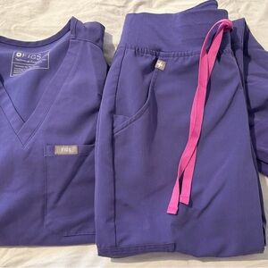 Figs Amethyst Scrub Set with Pink Ties💜